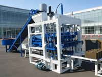 Machine automatique de fabrication de briques creuses en ciment et de pavés en béton SHIYUE QT4-15 à haute efficacité, contrôlée par PLC et entraînée par un moteur hydraulique