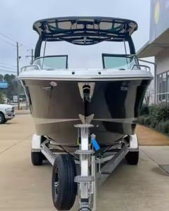 Lancha Usada Chaparral 287 SSX Bowrider 2025, Barco de Trabajo, Barco de Pesca Profesional de Alta Potencia, Remolque para Aventuras Familiares - Product Image 6