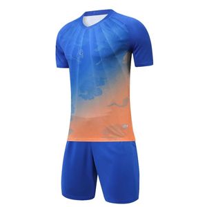 Uniforme de fútbol profesional Unisex 100% algodón conjunto de alta calidad con mangas cortas logotipo frontal de corte automatizado servicio OEM - Product Image 2