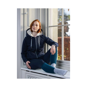 Sudaderas con capucha de manga larga para mujer, ropa de invierno de corte Regular, disponible a precio asequible - Product Image 2