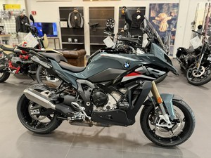 Motocicleta Deportiva de Turismo Nueva XR 1000, Top Ventas, con Garantía de 3 Años, Cilindrada de 1000-1500cc, Velocidad Máxima, en Venta - Product Image 1