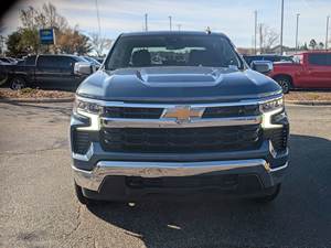 Chevrolet Silverado 1500 LT 2024 Usada en Buen Estado - Product Image 3