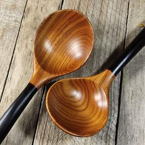 Ensemble d'ustensiles de cuisine en bois et cuillères en bois durables avec poignée en bois confortable - Product Image 4