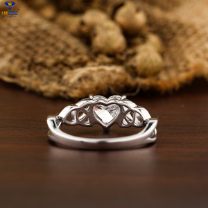 แหวนเพชร1.20 TDW หัวใจสีทองขาว18K แหวนหมั้นเพชร cvd/hpht หินห้องปฏิบัติการ - Product Image 4