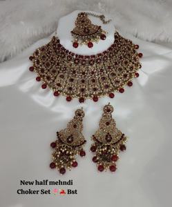 Nouveau design plaqué or traditionnel goutte perle et pierre cloutée boucle d'oreille Mangtika collier ras du cou ensemble et ensemble de bijoux pour femmes - Product Image 3