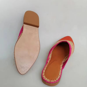 Chaussures en raphia naturel, pantoufles en raphia pour femmes, pantoufles en raphia faites à la main, sandales d'été, mules en raphia, raphia marocain - Product Image 1