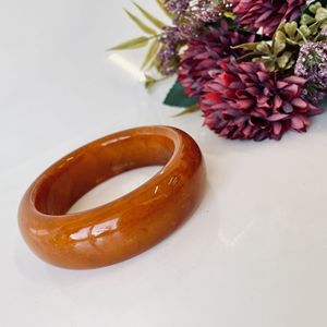 Bracelet jonc en ambre, bracelet rigide vintage, fabriqué à la main en Pologne, 61 mm - Product Image 1