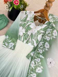 Costume Anarkali de qualité supérieure pour les femmes indiennes pakistanaises Bollywood prêt à porter Salwar Kameez pour les fêtes de mariage - Product Image 4