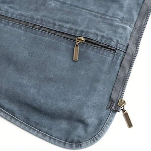 Chaleco vaquero informal de último diseño para hombre, chaleco vaquero transpirable sin mangas con pecho y bolsillos laterales, servicio OEM - Product Image 4