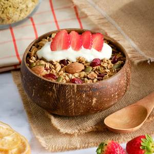 Vietnam Handcrafted Dinnerware Kitchenware High Quality Natural Colors <b>Coconut</b> Shell <b>Bowl</b> For Export - Product Image 5