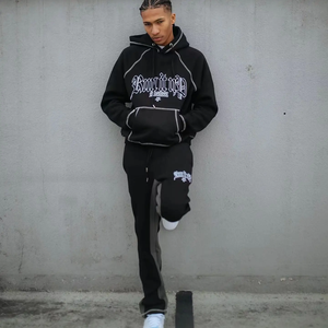 Fabricant personnalisé Impression Broderie Applique Boxy Cropped Hooded Winter Flared Sweatpants Set Hooded Tracksuits Men - Product Image 1