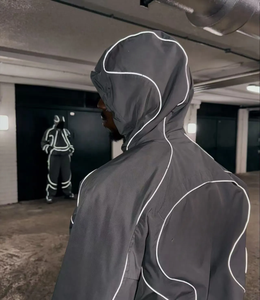 ชุดวอร์มสองชิ้นสำหรับผู้ชายชุดกันลมลำลองสำหรับผู้ชายโลโก้แบบกำหนดเองแฟชั่น - Product Image 3