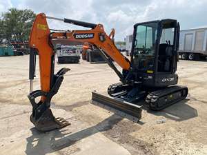 2023 Doosan DX35-<b>5</b> Mini Excavator with Komatsu Engine 12 Ton Operating <b>Weight</b> Gearbox Pump Kawasaki - Product Image 4