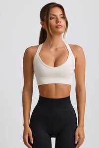 Vente en gros Haut de gamme Débardeur de sport et soutien-gorge de yoga haut de gamme vierge à bretelles larges réglables avec dos en U et dos croisé - Product Image 5