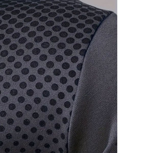 Chándal profesional ligero con capucha para entrenamiento deportivo y promociones publicitarias personalizadas de Maratón - Product Image 3