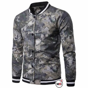 Ropa de calle de alta calidad, venta al por mayor, servicio OEM, chaqueta de béisbol con estampado de sublimación 3D de satén personalizada para hombre, chaqueta Bomber para hombre - Product Image 1