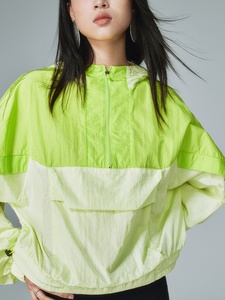 Veste coupe-vent imperméable sur mesure pour femme, doublure en nylon respirante, capuche intégrée, style universitaire - Product Image 5