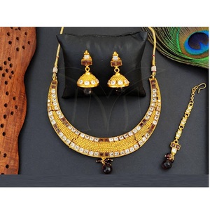 Conjuntos de joyería de moda para mujer de diseño clásico de lujo conjuntos de collar antiguo conjunto de joyería de oro de 71gm a precio asequible - Product Image 1