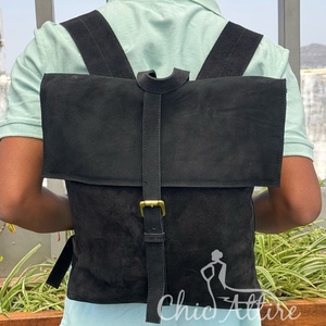 OEM ODM personalizado al por mayor de viaje de moda de gran capacidad de primera calidad de cuero de ante genuino mochila para hombres y mujeres - Product Image 1
