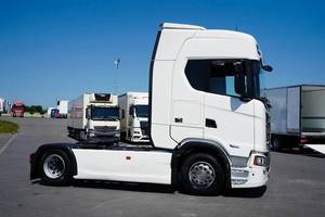 รถบรรทุกหนัก Sca Nia S 500 ยูโร 6 ดีเซล พวงมาลัยซ้าย เกียร์อัตโนมัติ กำลัง 368 กิโลวัตต์ (500 แรงม้า) สภาพใหม่/มือสอง - Product Image 3