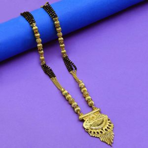 Vente en gros 24K Micro Gold AD Stone Mangalsutra avec pendentif, bijoux de mariage indien, formant Long Mangalsutra pour les femmes mariées. - Product Image 2