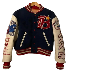 Chaquetas universitarias recortadas de alta calidad para mujer, logotipos de chenilla con decoraciones bordadas, cuerpo de lana con mangas de cuero - Product Image 2