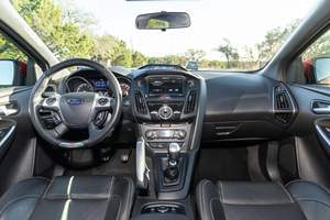 Ford Focus ST 2013 Usado, Sin Reserva, Transmisión Manual de 6 Velocidades, Paquete ST3, Mayormente sin Modificaciones - Product Image 4