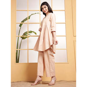 Deebaco Women's Solid Pink Crepe 2 Piece Co-Ord Set With Pleated Tunic And Ankle Length Trouser Casual Spring Summer Wear Outfit - Product Image 4