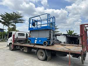 Plataforma Elevadora Móvil de Tijera Eléctrica Hidráulica Usada Genie GS1930, 6m, 1000kg de Capacidad, Azul, para Almacenes y Construcción - Product Image 5
