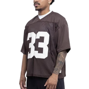 Camiseta de malla Unisex de talla grande con cuello redondo, camiseta de malla ligera para fútbol, camiseta de gimnasio de manga corta de gran tamaño con estampado deportivo - Product Image 4