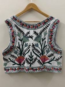 Chaleco de Algodón Blanco con Bordado Floral, Cuello Redondo, Sin Mangas, Estilo Bohemio, Top de Verano para Mujer - Product Image 3