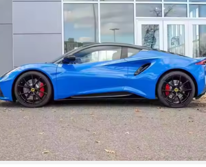 ENVÍO DIRECTO Lotus Emira V6 First Edition 2024 USADO, Tracción Trasera, Convertible, Automático, Asientos de Cuero, Interior Oscuro, DIY, 3 Años de Garantía en Francia - Product Image 3