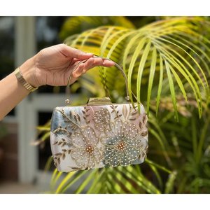 Elegant Pearl Decorated Fashion Floral Embroidered Silk Women's Clutch <b>Bag</b> with Zipper Closure and Metal Handle for Evening Use - Product Image 1
