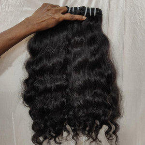 Pelo natural indio suave y sedoso, cabello Virgen sin procesar, cutícula alineada, cabello trenzado ondulado, venta al por mayor, paquete a granel de cabello humano Temple - Product Image 1