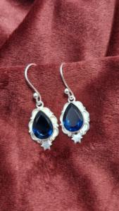 Boucles d'oreilles en argent sterling 925 faites à la main avec topaze bleue de Londres, bijoux vintage - Product Image 5