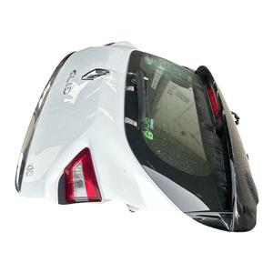 ฝาท้ายรถยนต์ครบชุดสำหรับ RENAULT Clio ซีรีส์ IV (2012-2019) สีขาว 4/5 ประตู พร้อมไฟเบรกดวงที่สามและสปอยเลอร์ - Product Image 3