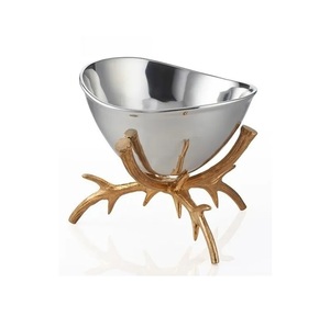 Tazón plateado y dorado Decoración de mesa Cuencos Juego de tres piezas Servicio de desierto Mesa de metal antiguo Centro de mesa Tuercas Tazón - Product Image 4