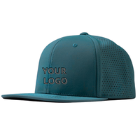 Gorra de golf Snapback de ala plana transpirable de calidad superior Gorra deportiva elegante con logotipo bordado personalizado Viaje lateral láser