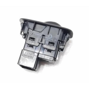 แผงปุ่มด้านหลังขวาฟอร์ด อีโคสปอร์ต ซีรีส์ GN15-14529-AA (12>) - Product Image 6