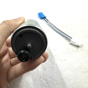 ปั๊มน้ำมันเชื้อเพลิงนอกเรือ 2 สูบ 70-140 แรงม้า สำหรับเครื่องยนต์ 2 จังหวะ รุ่น 15200-98J00 ของไต้หวัน สภาพใหม่ - Product Image 3