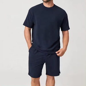Tenues en gros hommes été survêtement couleur unie col rond manches courtes t-shirts et shorts ensembles hommes 2 pièces ensembles - Product Image 3