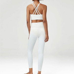 Conjunto de Yoga Elástico para Mujer, Ropa Deportiva Transpirable para Gimnasio, Ropa Deportiva de Alto Rendimiento, Secado Rápido, Ropa de Entrenamiento Físico - Product Image 3