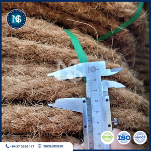 100% tapis de fibre de coco en fibre de coco tissé à la main motif brut de pavage extérieur écologique pour une utilisation en filature fabriqué au Vietnam - Product Image 2