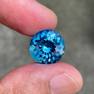 100% authentique topaze bleue de Londres naturelle de haute qualité à facettes coupe ronde pierre précieuse de naissance pierre précieuse pour la mise en place de bijoux en vrac - Product Image 4