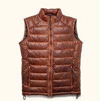 Gilet noir avec motif en pierre d'acier, gilet en cuir personnalisé, cuir de mouton de haute qualité, gilet en cuir pour homme