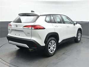 รถมือสอง ปี 2023 รุ่น Cross L AWD ACC ล้อแม็ก R18 เบาะผ้า ภายในสีอ่อน ระบบอัตโนมัติ สภาพดี - Product Image 5