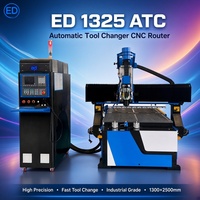 Machine de fraisage CNC monophasée 3 axes haute précision 1325 9 kW ATC robuste avec pompe moteur pour le traitement des meubles, des armoires et des portes YIDIAO
