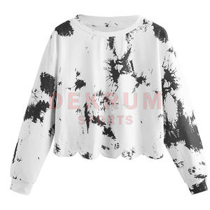 เสื้อฮู้ดโอเวอร์ไซส์สีพื้นสำหรับผู้หญิง ผลิตในปากีสถาน พิมพ์โลโก้ด้านหน้าได้ตามต้องการ เสื้อสเวตเชิร์ตลำลอง - Product Image 1