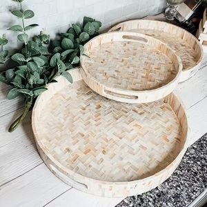 Plateau de service décoratif en bois rond moderne fait main avec incrustations de nacre, motif horizontal, pour la décoration de la maison et des hôtels de luxe - Product Image 2