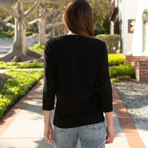 Camiseta de Manga 3/4 con Cuello en V para Mujer, Negra, 100% Algodón Orgánico de Lujo, Preencogido, Certificado GOTS, Premium, Suave, Transpirable, Clásica - Product Image 6